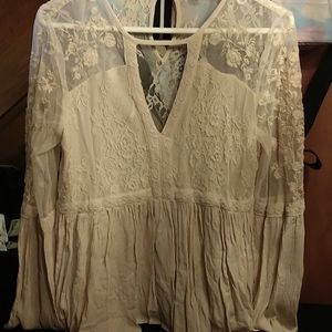 Lace long sleeve top
